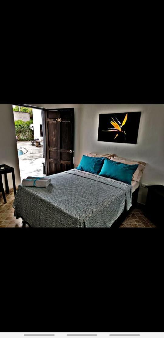 Capilla Del Sol Hotel Garzon  Ngoại thất bức ảnh